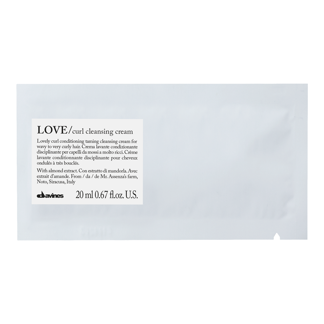 Essential Haircare: Love Curl Cleansing Cream